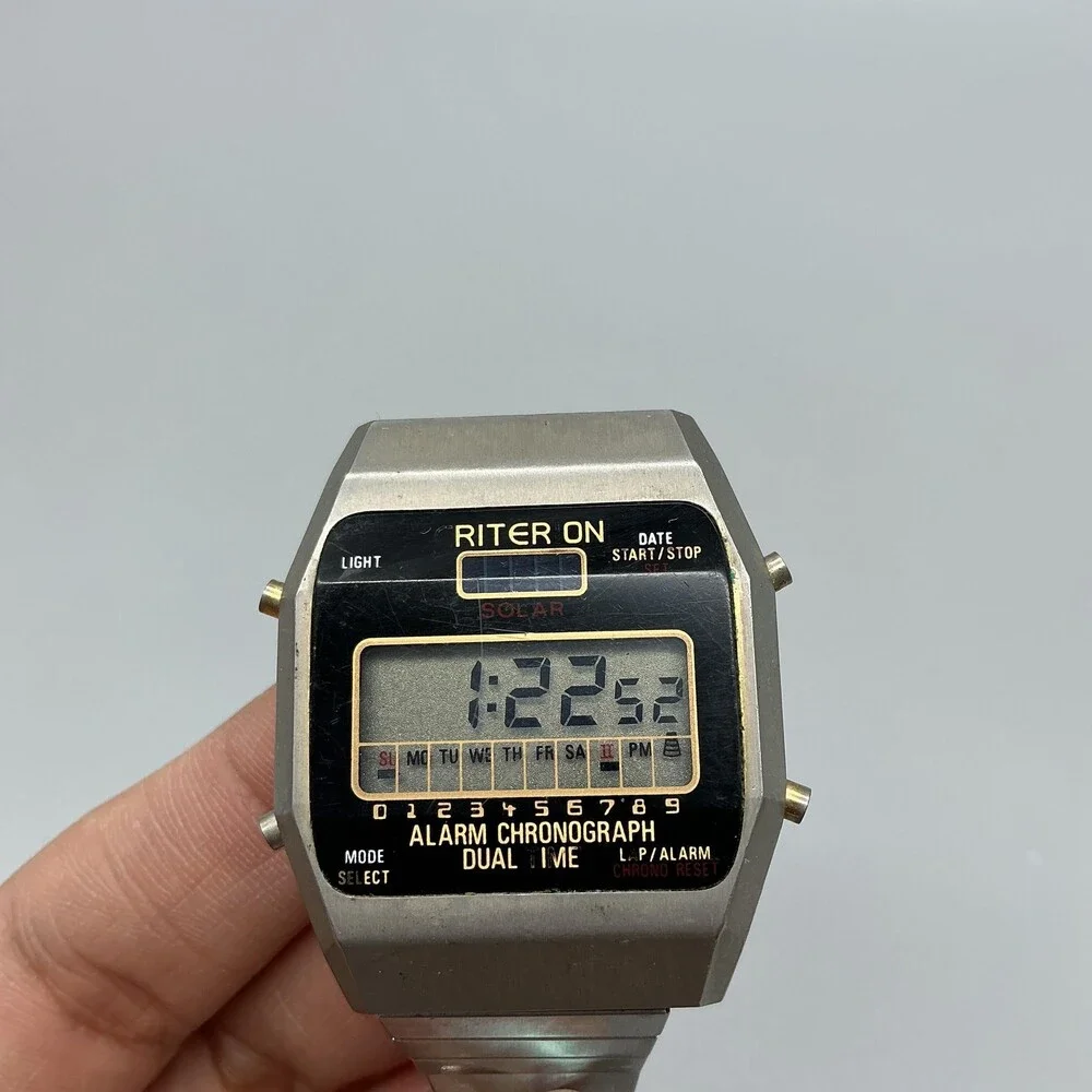 Vintage Criterion Mens Watch 34mm Alarm Chronograph Digital Stretch Solar